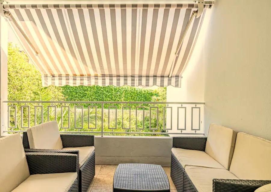 Apartment Superbe 3p 2chambres, 2terrasses Centre-ville, 4 Min A Pied De La Croisette Sas-meredith Loc Cannes