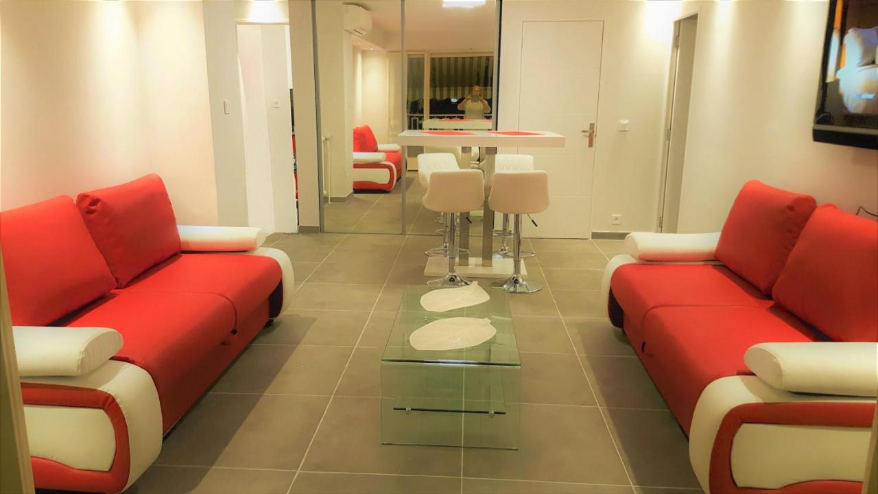 Apartment Superbe 3p 2chambres, 2terrasses Centre-ville, 4 Min A Pied De La Croisette Sas-meredith Loc Cannes